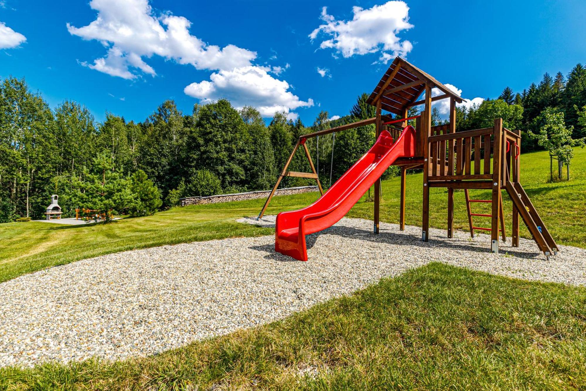 Penzion Stribrnik Krasna  Экстерьер фото